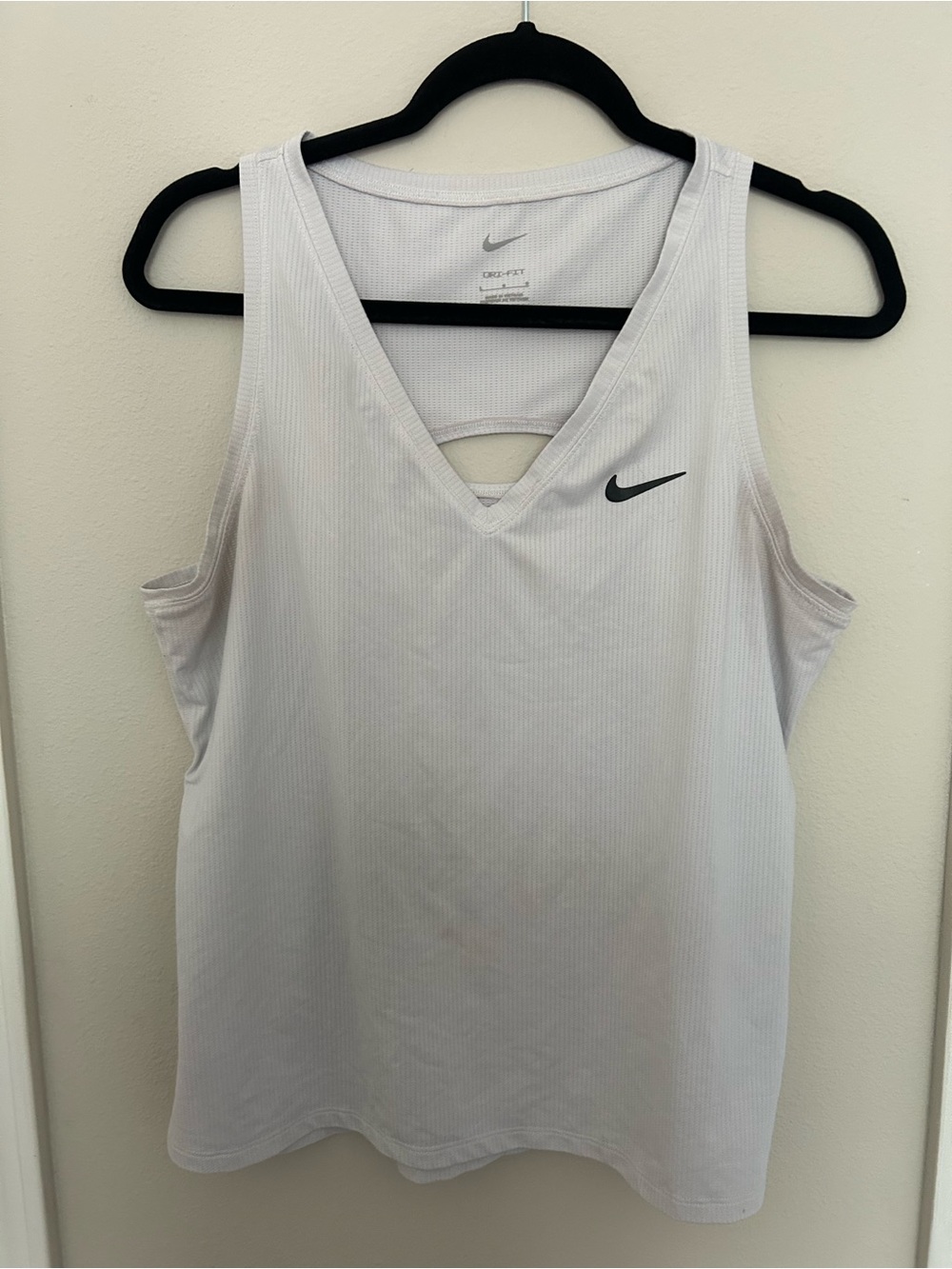 Nike Women's Court Victory Tennis Tank | White